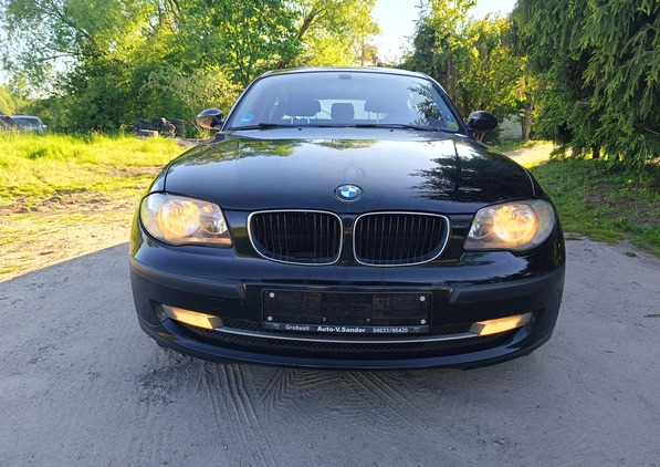 BMW Seria 1 cena 10500 przebieg: 244446, rok produkcji 2009 z Czersk małe 106